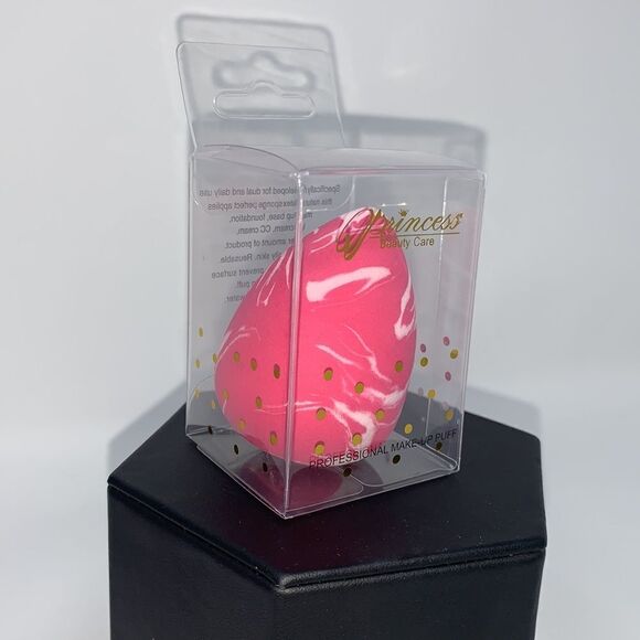 Princess Beauty Care Red Dark Pink Blending Makeup Sponge - Picture 4 of 5